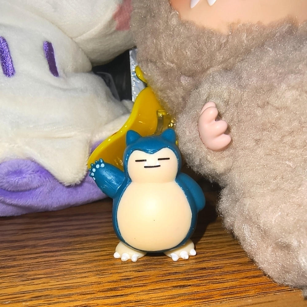 Pokemon Blue and Cream Snorlax Toy